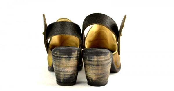 Heel mule  |  Transparent yak - A. McDonald Shoemaker 