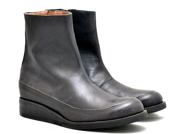 Zip sided sneaker boot |  Black | Calf