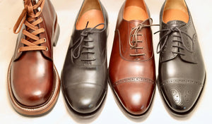 Wide feet and ready-to-wear shoes: why sizing up is making things worse