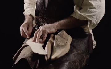 Dubbo gaol museum shoemaking video