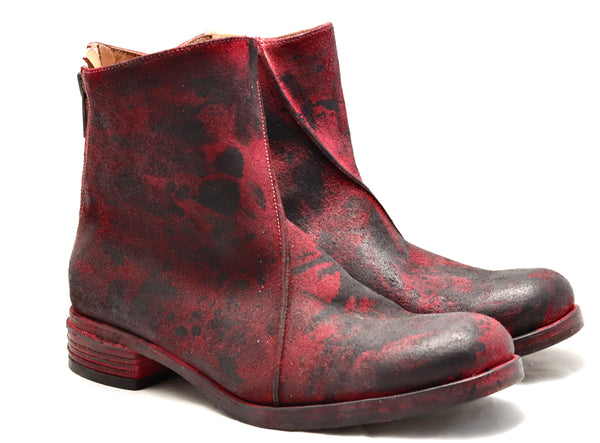 Zip Back Boot  |  culatta | scarlet black overdye