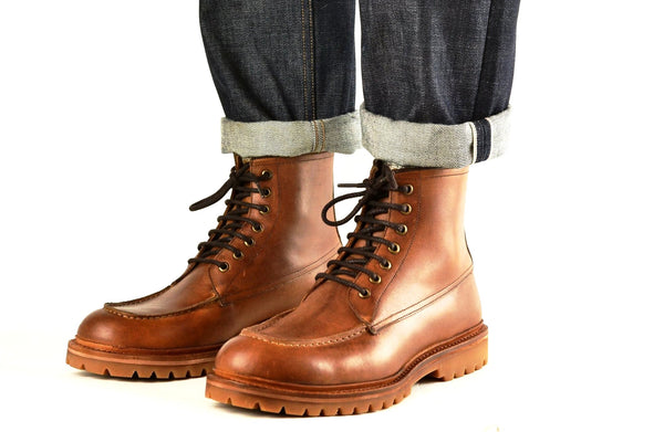 Zip sided sneaker boot | Black | Calf