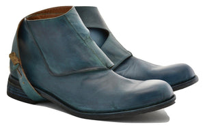 Straparound boot |Turquoise horse - A. McDonald Shoemaker 