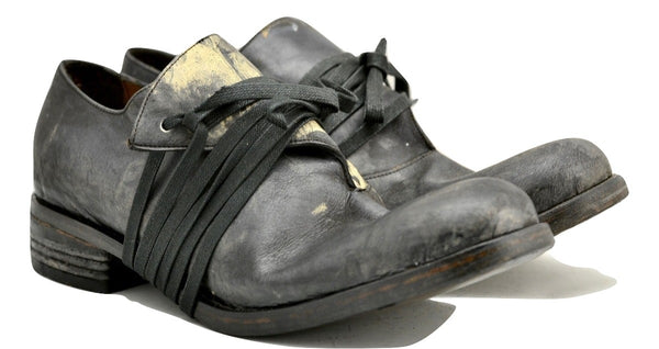 Foldover Shoe  | Black oil stain on calf
