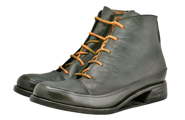 Gray 2025 sneaker boots
