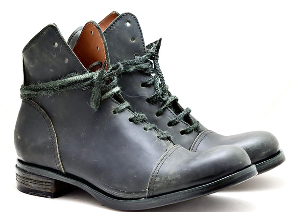 Fogey boot 2 | waxy olive | calf